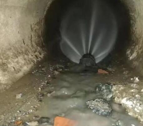 咸丰市政管道清淤